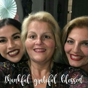 Meet your Posher, Cary